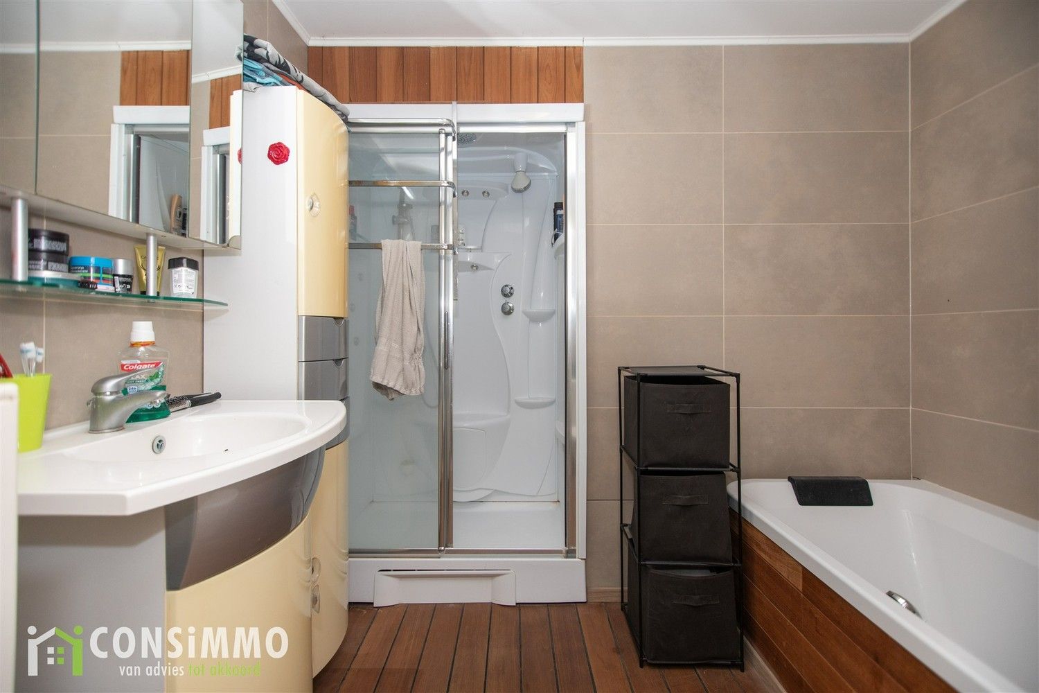 Gelijkvloers appartement met tuin en 2 slaapkamers in Genk foto 9