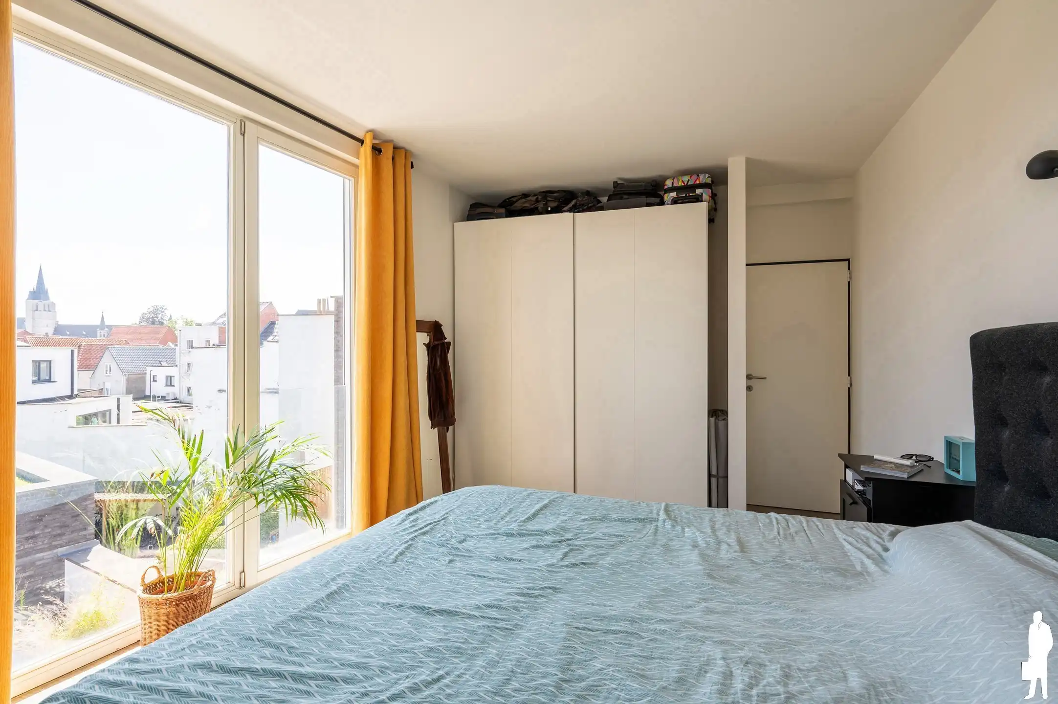 Prachtig appartement met 3 slaapkamers, bureauruimte en zuidoostgericht terras in hartje Mechelen. foto 7