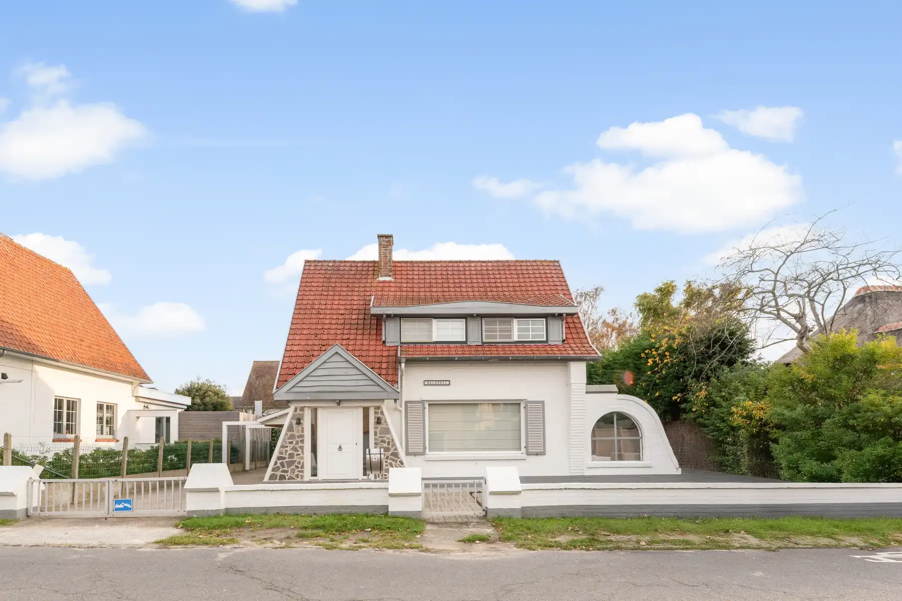 Charmante kustvilla vlakbij centrum en zee foto 25