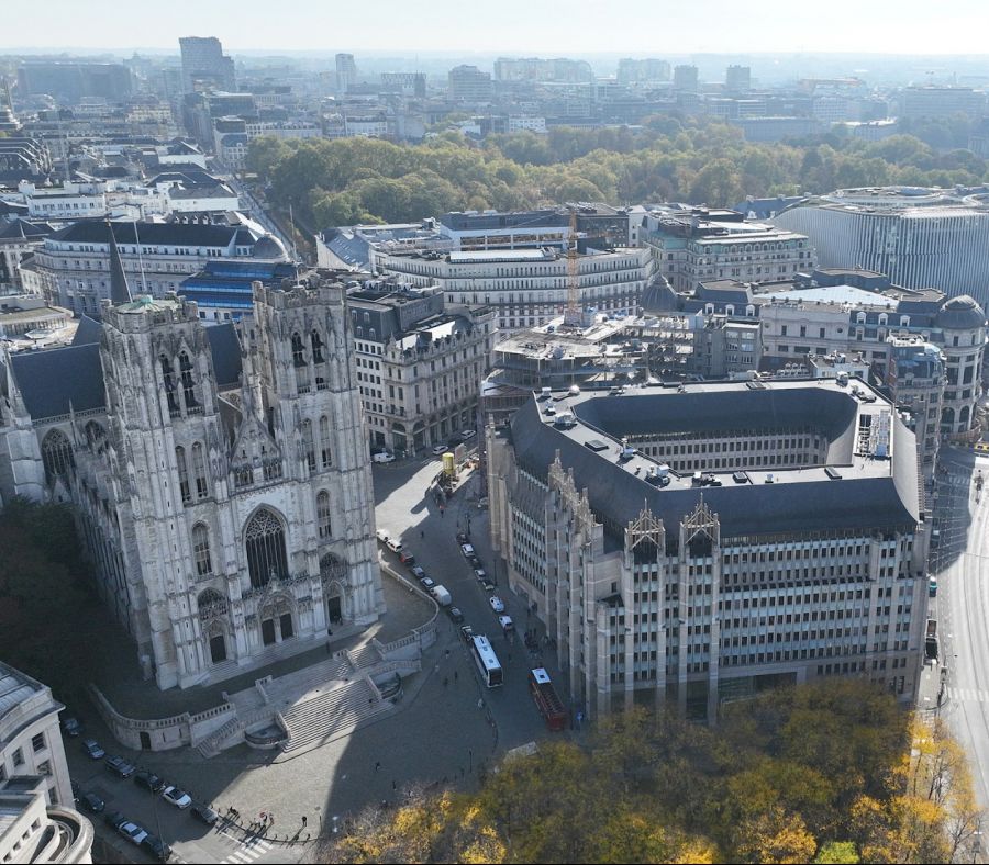 Bedrijfsvastgoed te huur Markiesstraat 1 - 1000 Brussel