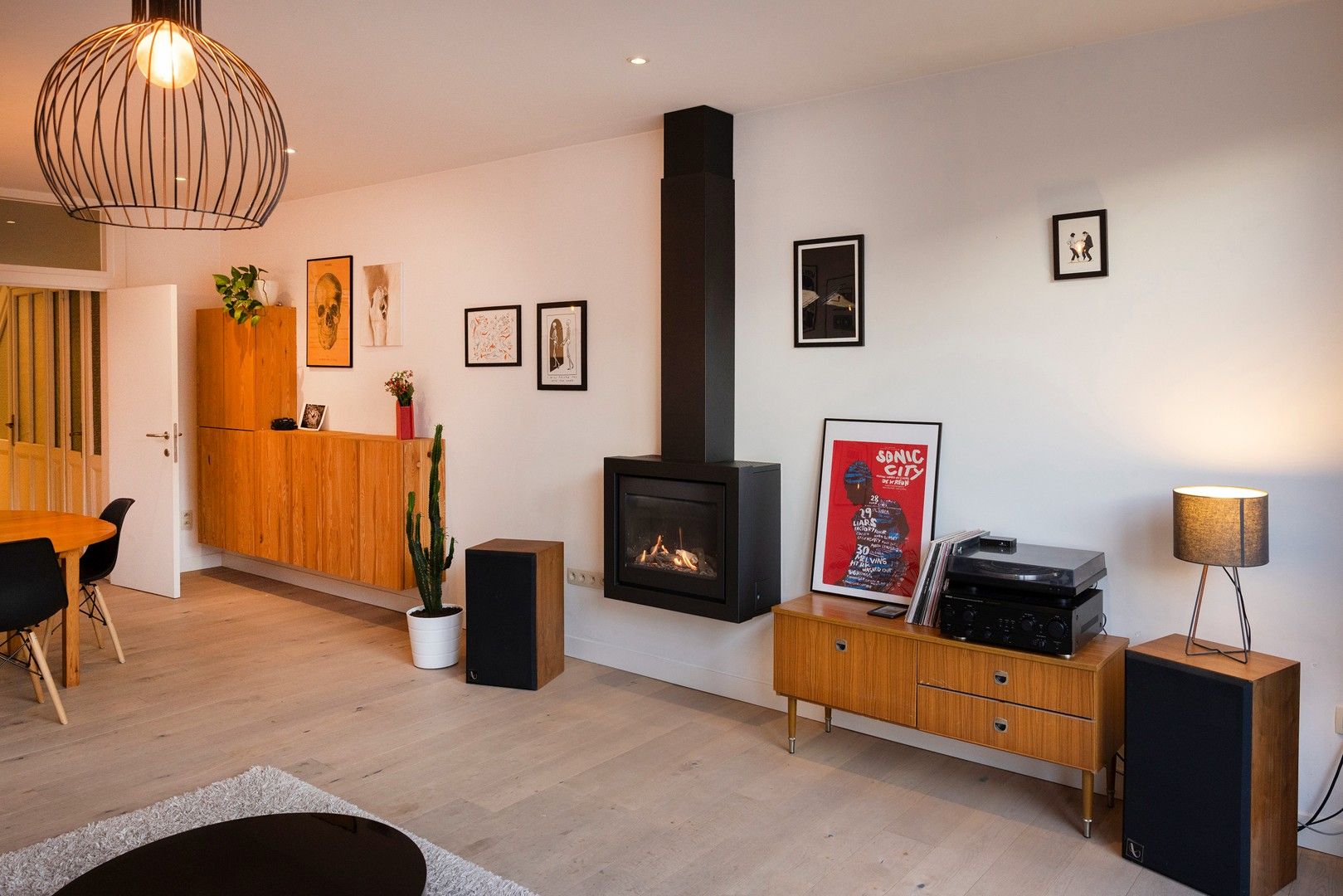 Karaktervolle woning met 4 slaapkamers en tuin. foto 4