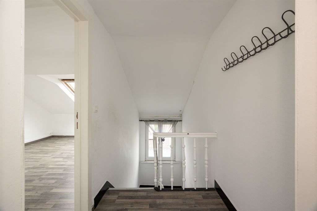 Ruime stadswoning met 4 slaapkamers foto 24