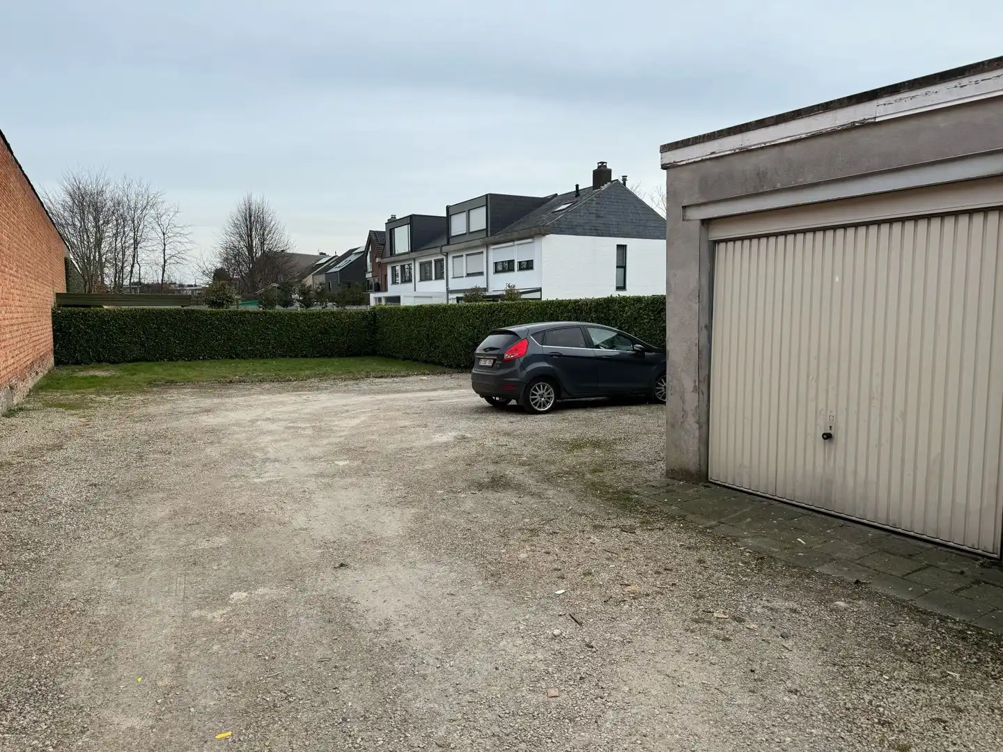 COMMERCIEEL GELIJKVLOERS MET 4 P foto 6