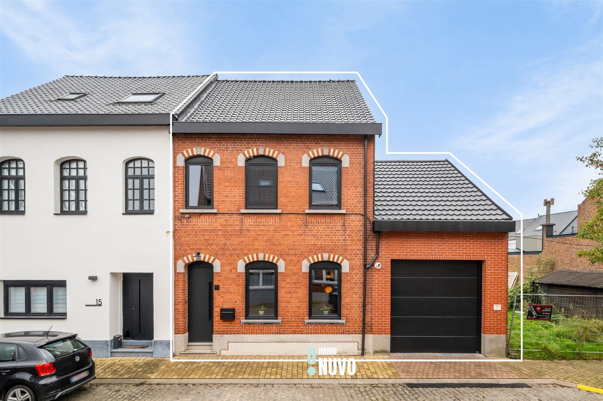 Gezellige woning 4 slaapkamers, ruime garage, instapklaar! foto {{pictureIndex}}