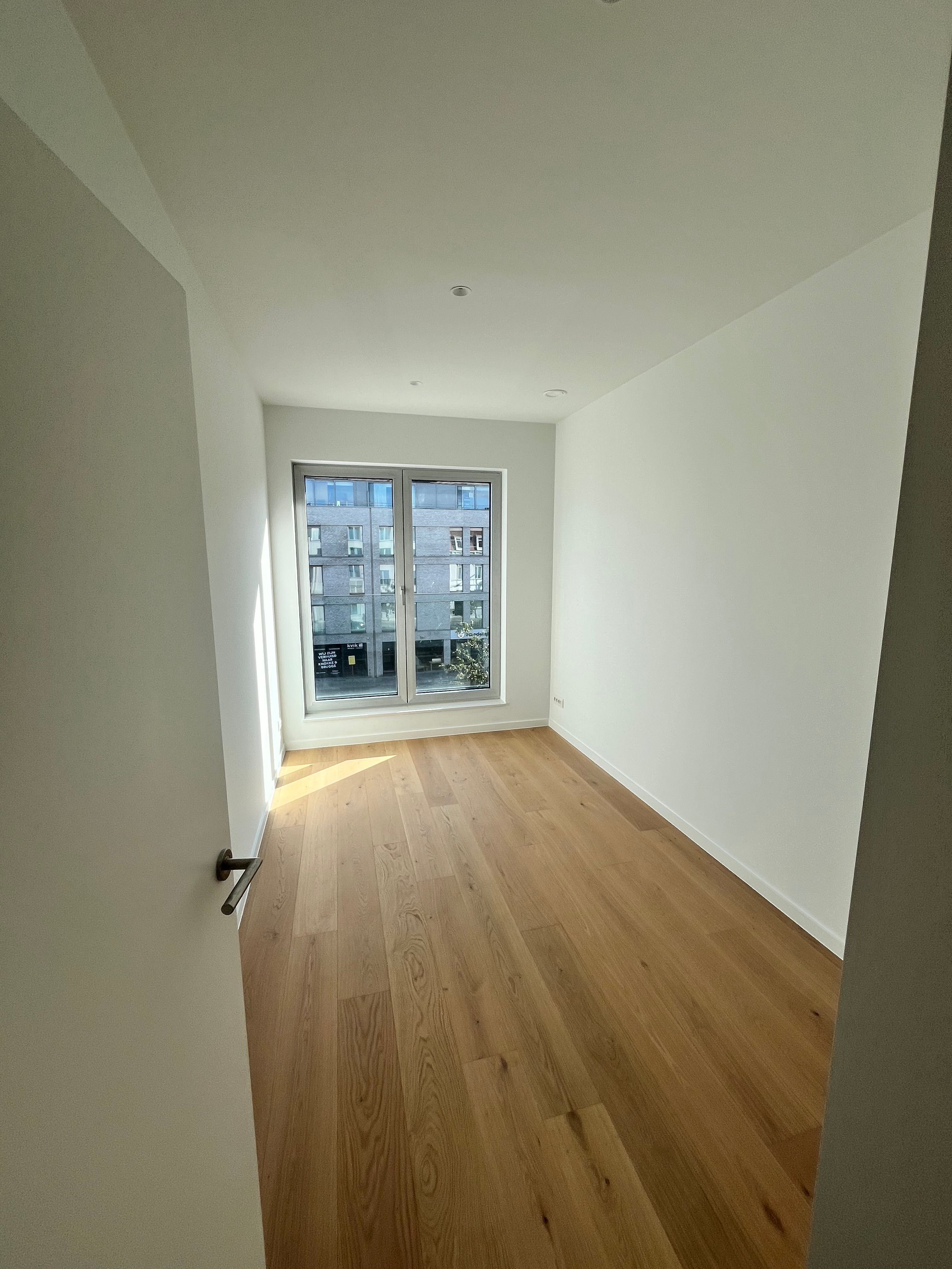 2 slaapkamer appartement te Eeklo Stationsstraat foto 4