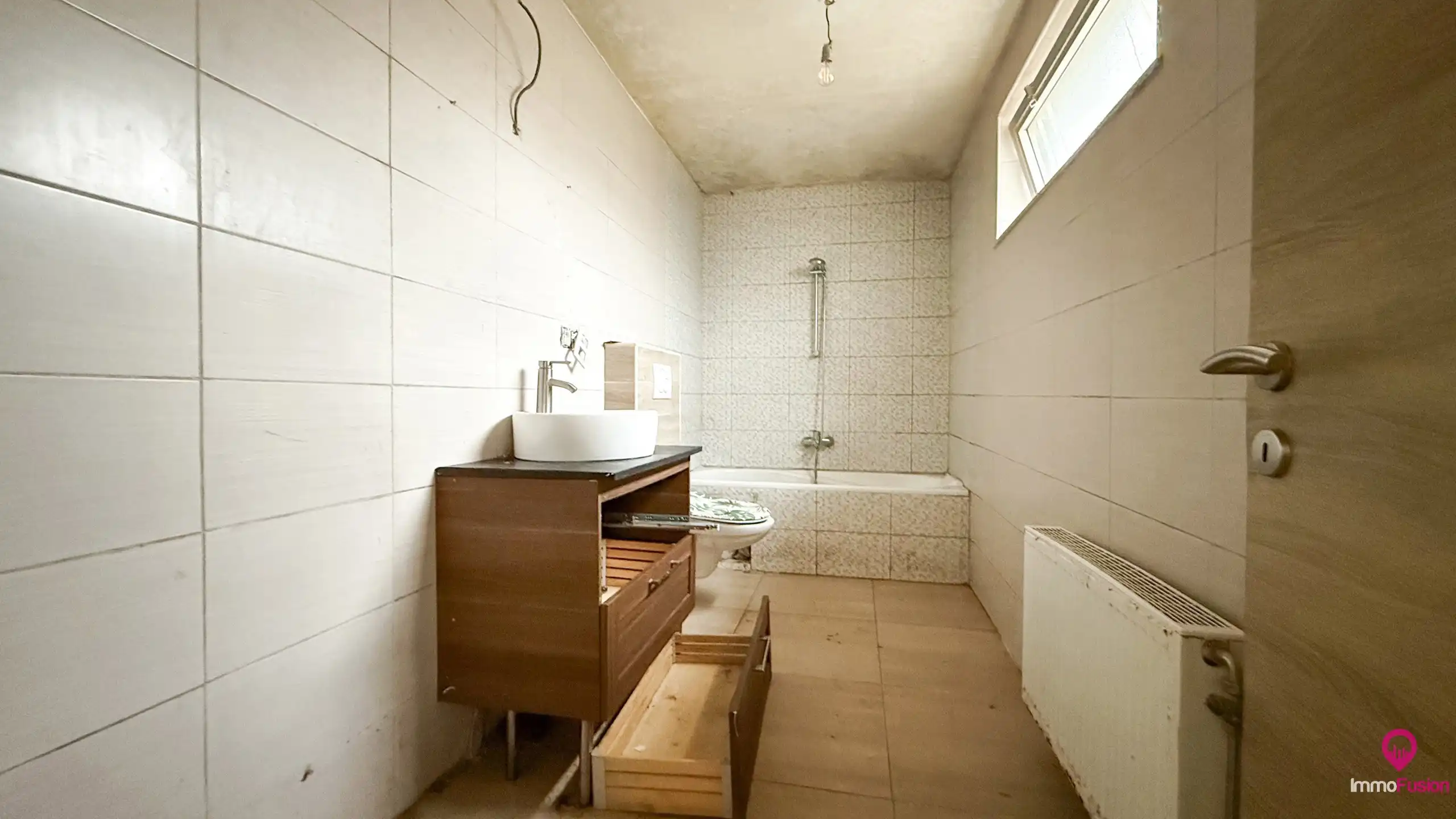 Op te frissen halfopen woning op toplocatie op de Lindeman foto 10