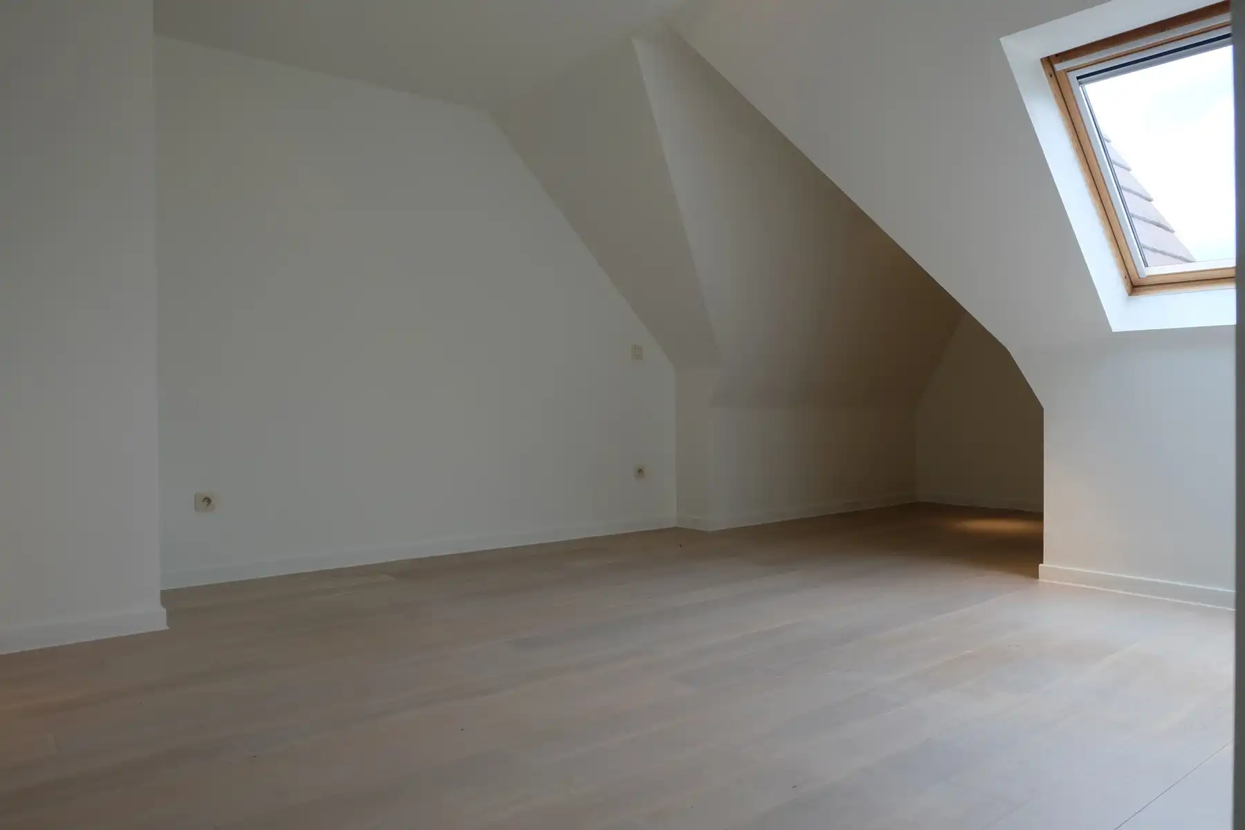 Appartement te huur foto 15