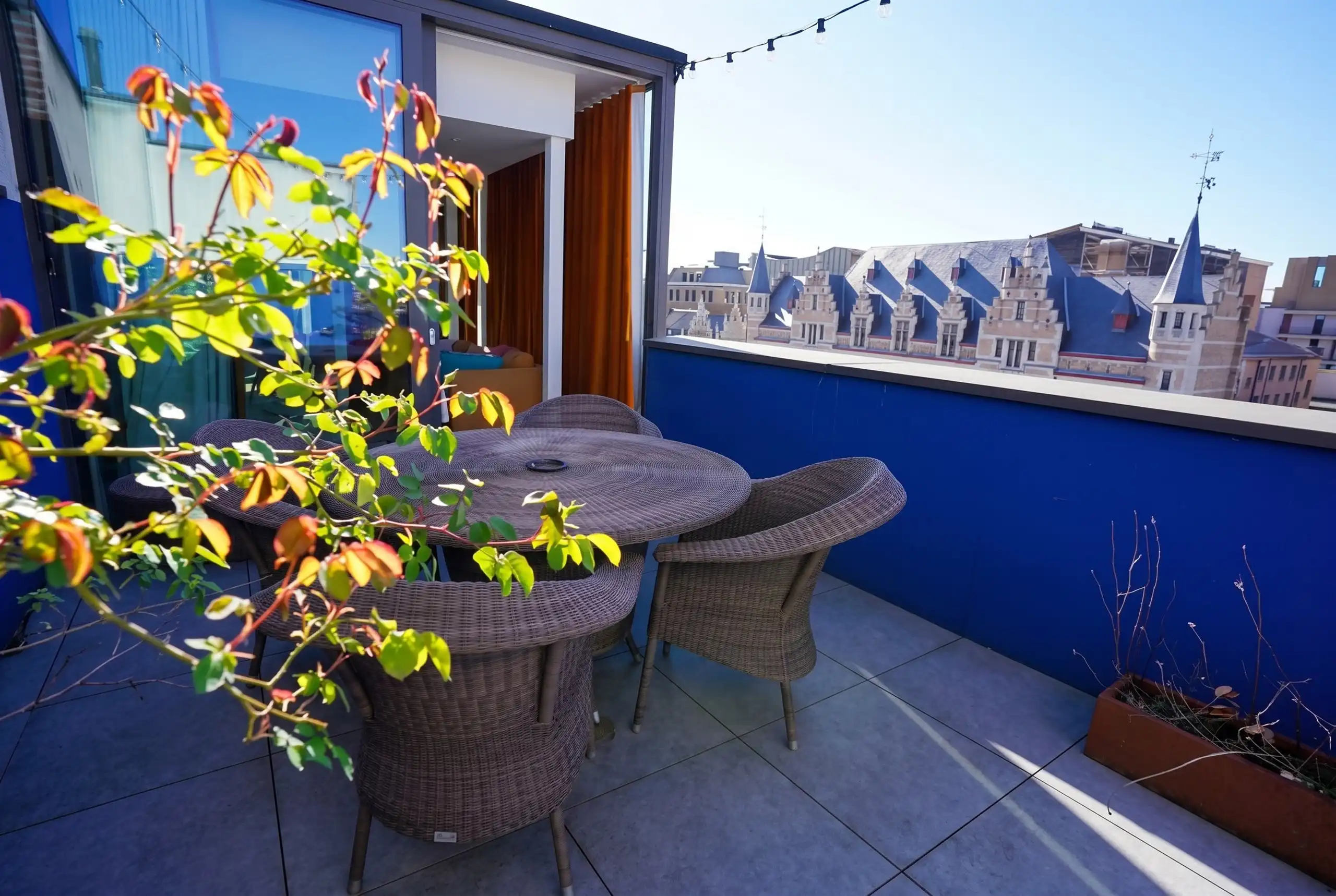 Dak appartement met skylinezicht en groot zonnig terras!  foto 21