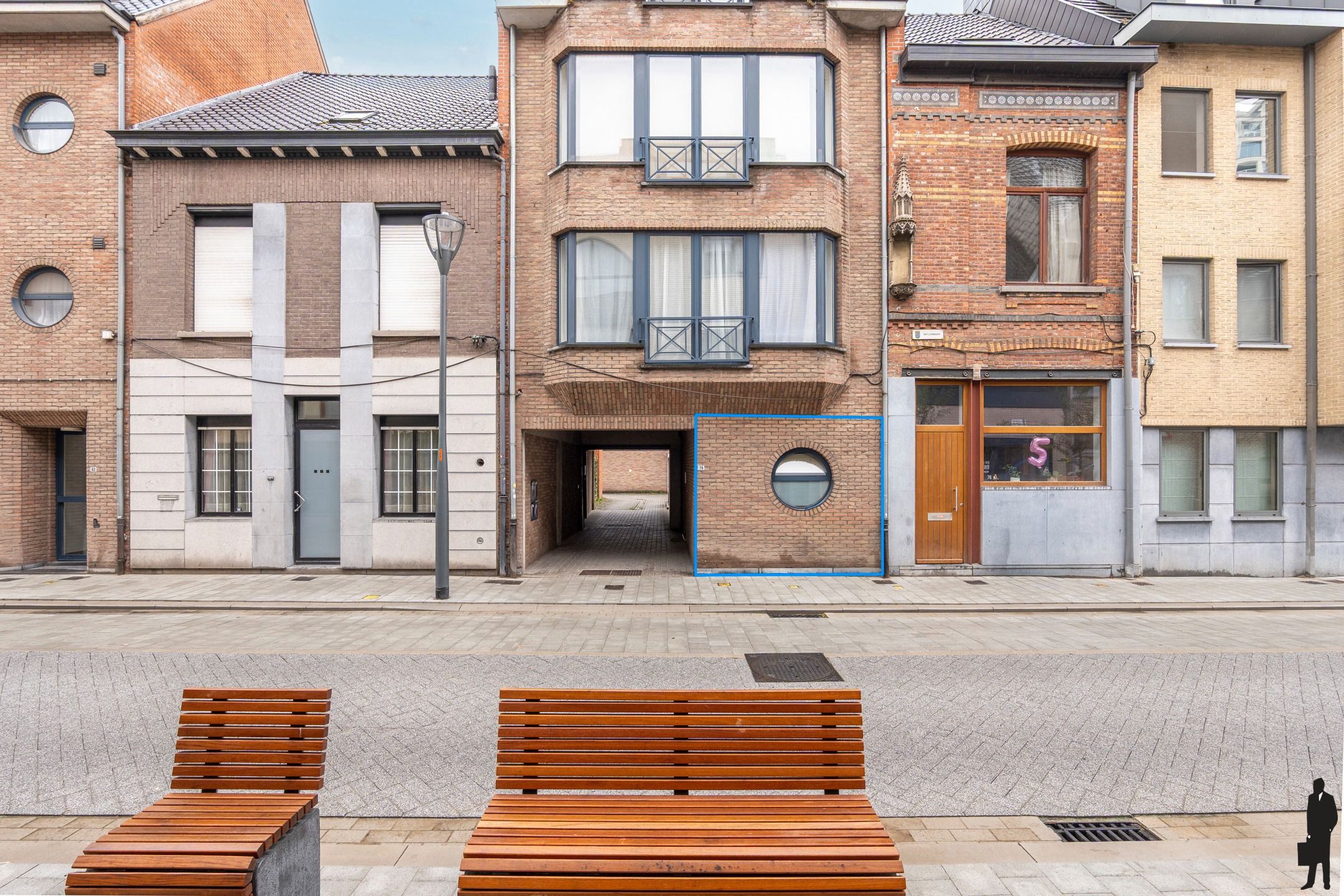 Gelijkvloerse studio met terras en berging centrum Turnhout foto {{pictureIndex}}