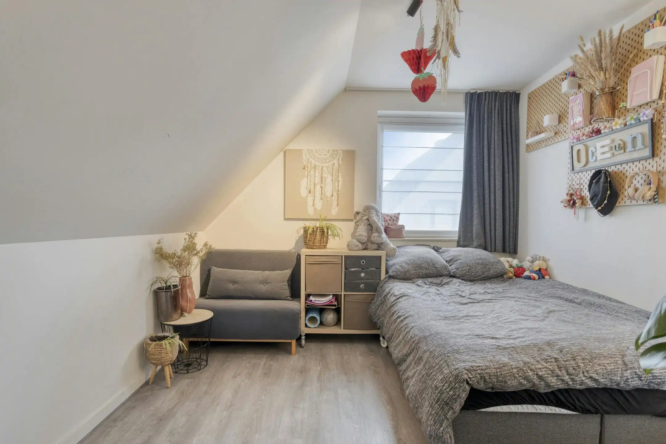 Huis met 4 slaapkamers op een rustige locatie in Oostkamp  foto 13