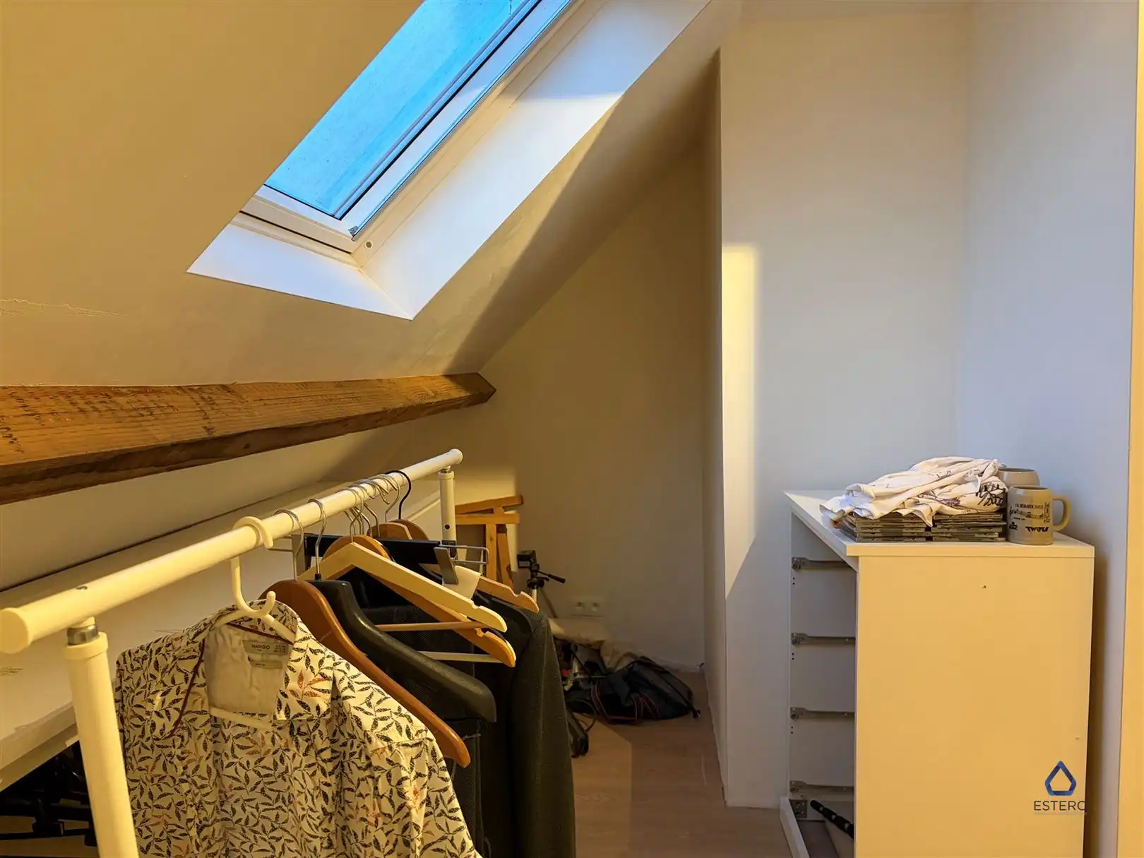 Gerenoveerde gezinswoning met 3 slaapkamers te Zwijnaarde foto 22
