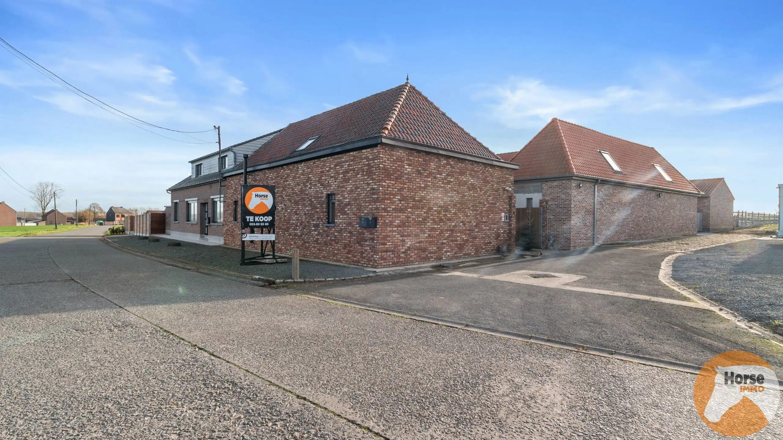 LIERDE -  Rustig gelegen vierkantshoeve op 1,5 ha foto 6