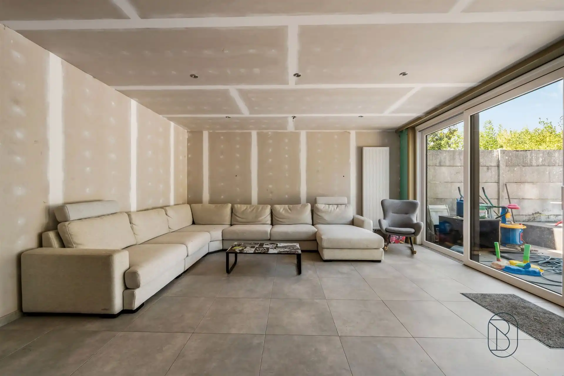 Ruime gezinswoning met 4 slpk, garage en zonnige tuin foto 7