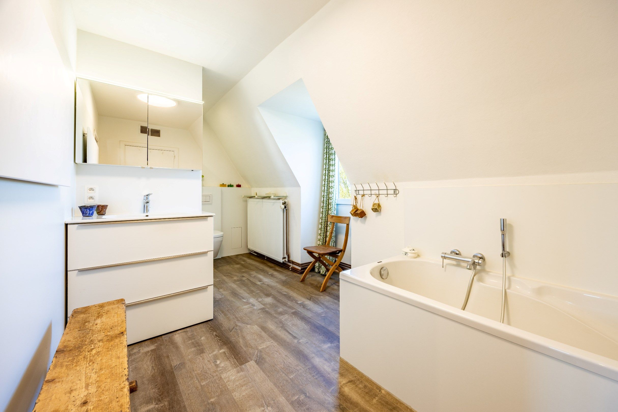 CHARMEVOLLE VILLA OP 1.929 M² MET ZWEMBAD foto 25