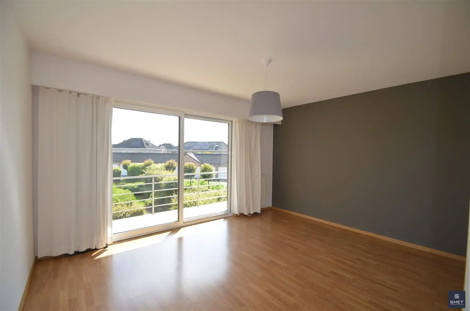 APPT. MET 2 SLPKS, TERRAS EN GARAGE OP TOPLOCATIE  foto 4