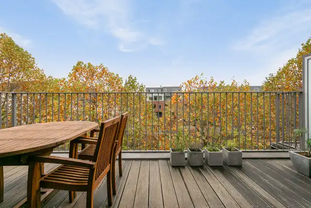Exclusief duplex-appartement met 3-slk en riant terras op gegeerde ligging aan de Visserij foto 6