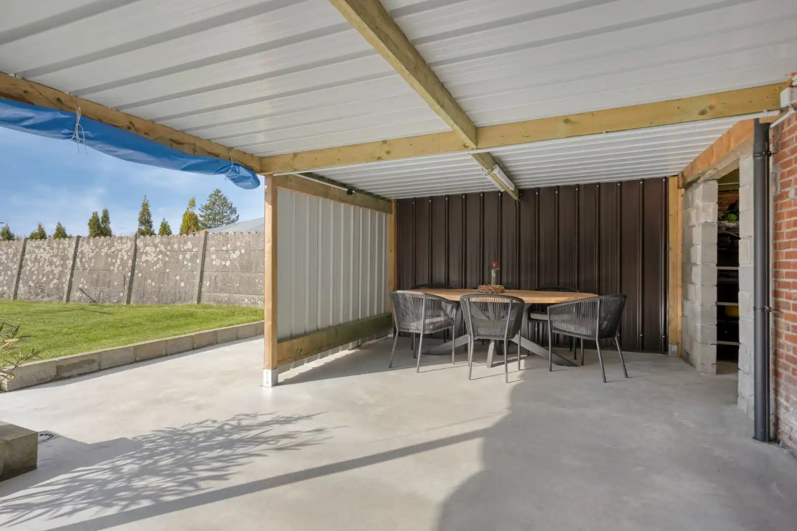 Woning met diepe tuin, garage en vernieuwd geïsoleerd dak, centrum Borgloon foto 26