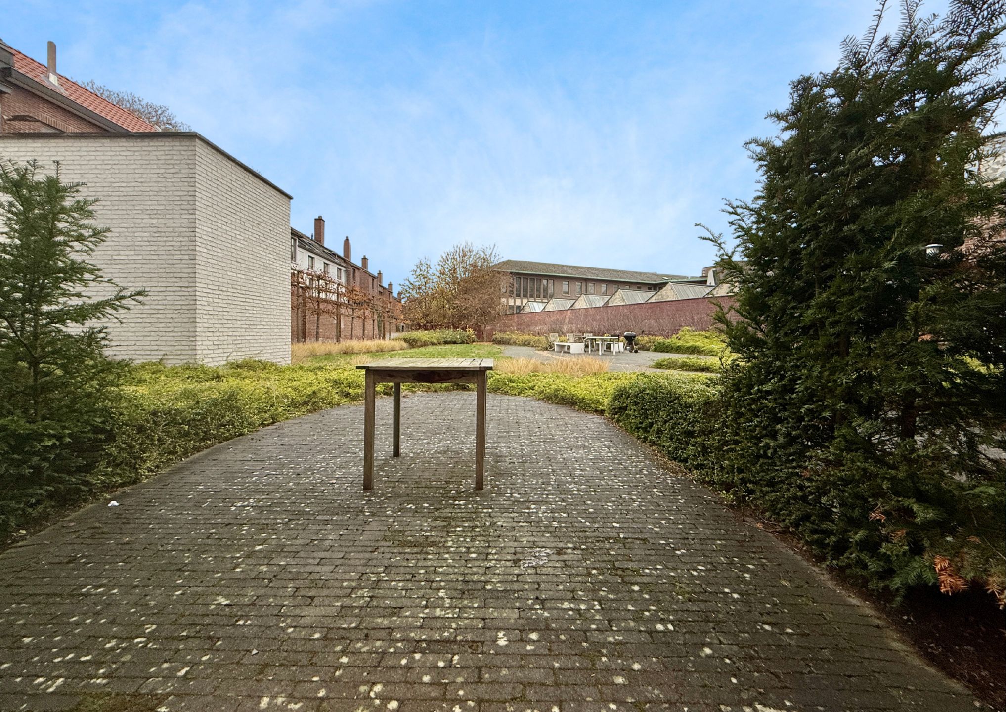 Vernieuwde studio met parking in centrum Leuven foto 14