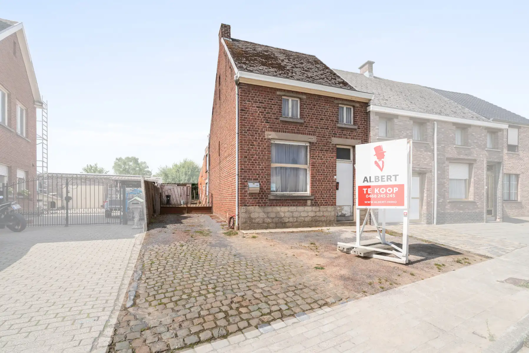 Huis te koop foto {{pictureIndex}}