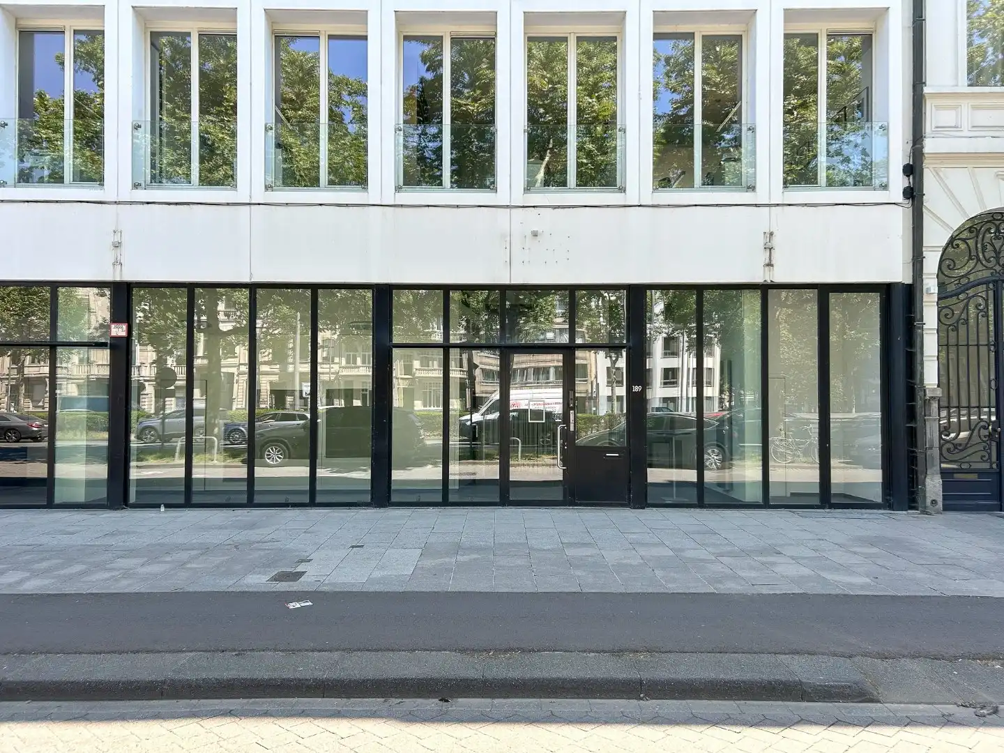 Commerciële ruimte te koop Amerikalei 189 - - 2000 Antwerpen