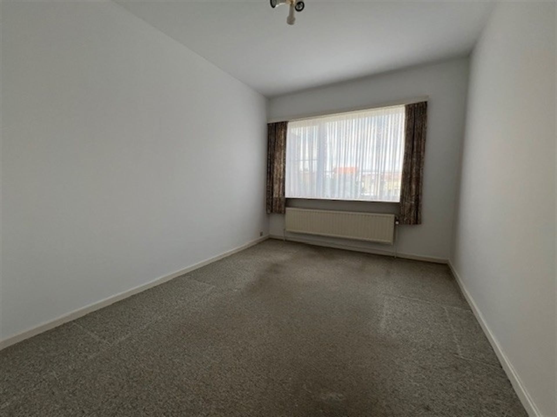 TOPLIGGING ! APPARTEMENT met 2 slpks gelegen in topbuurt! foto 8