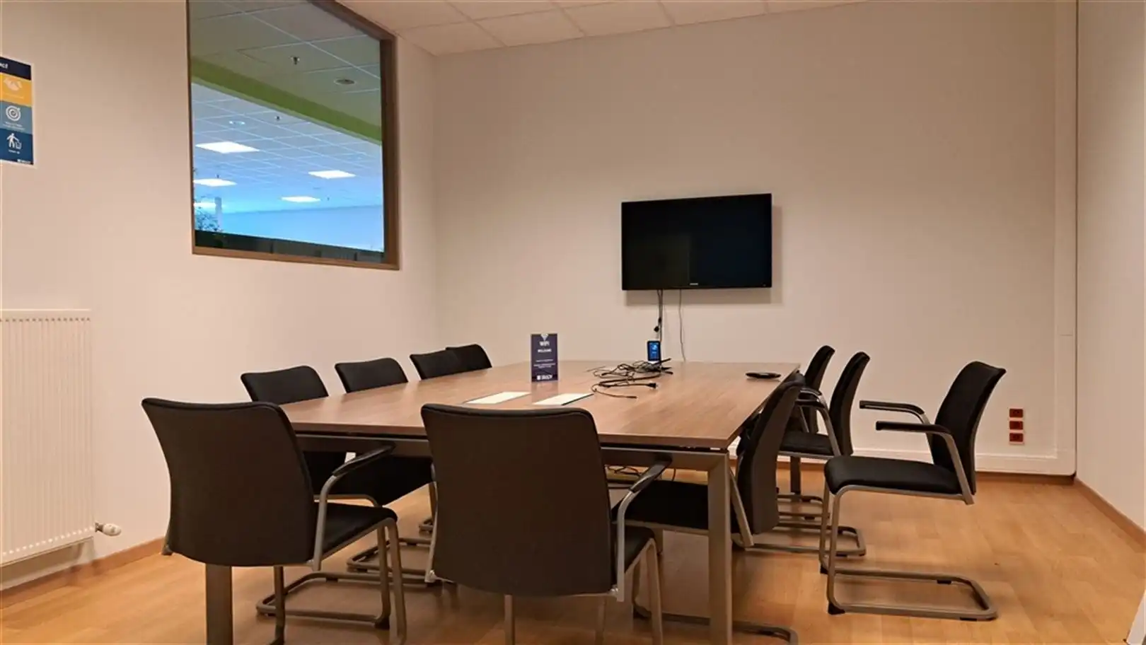 Logistieke unit + kantoren te Zele foto 18