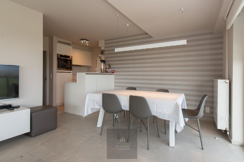 Instapklaar hoekappartement met zicht op de jachthaven en het maritiem park. foto 12