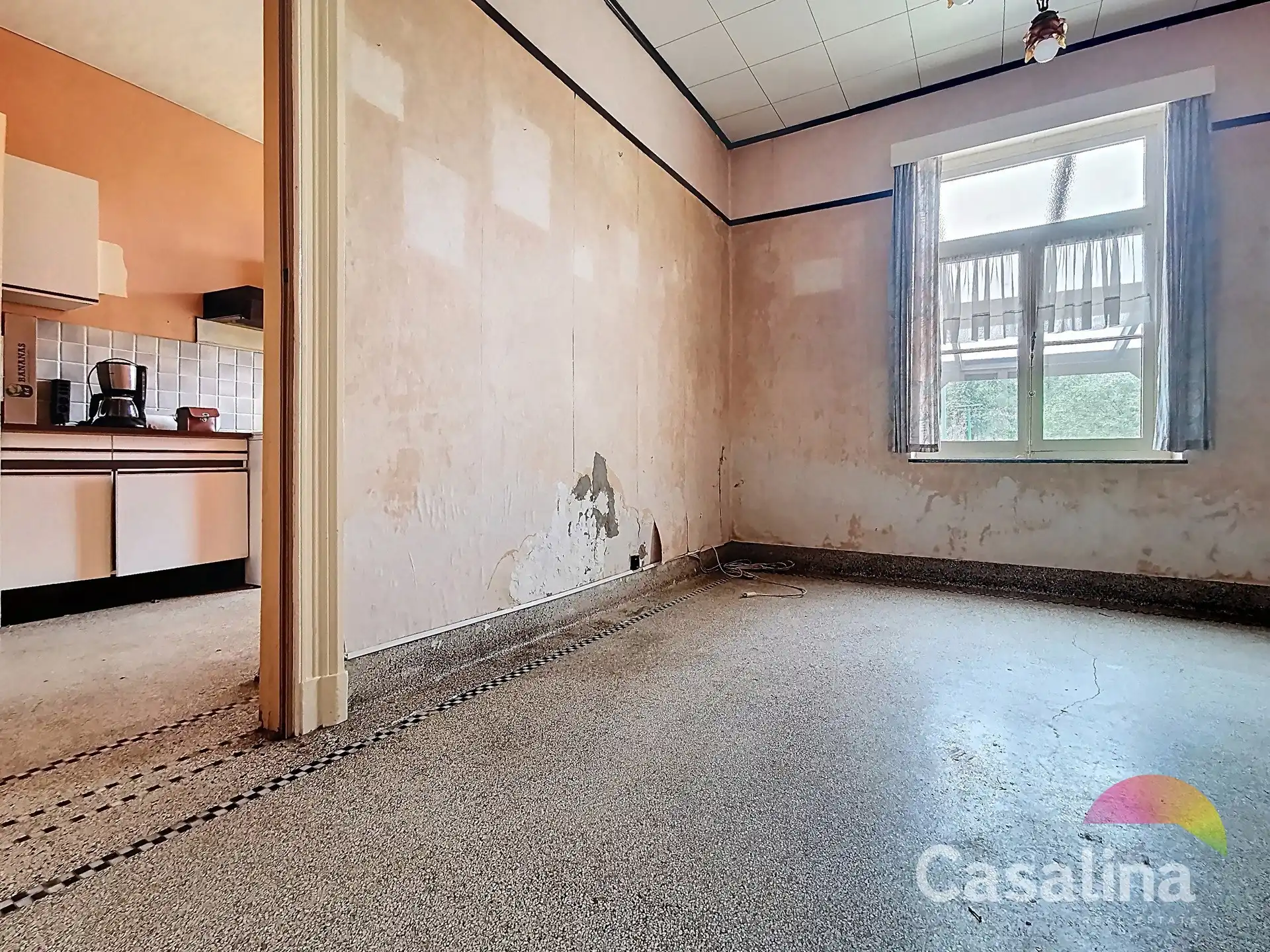 Mooi huis om te renoveren, vlakbij het Dumontplein. foto 6