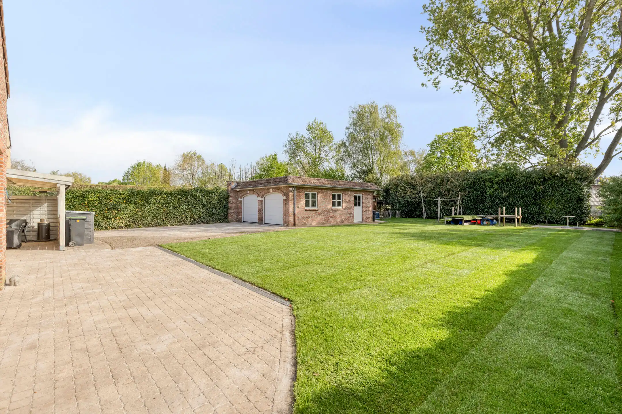 Klassevolle woning en zonnige tuin op een uitstekende ligging foto 28