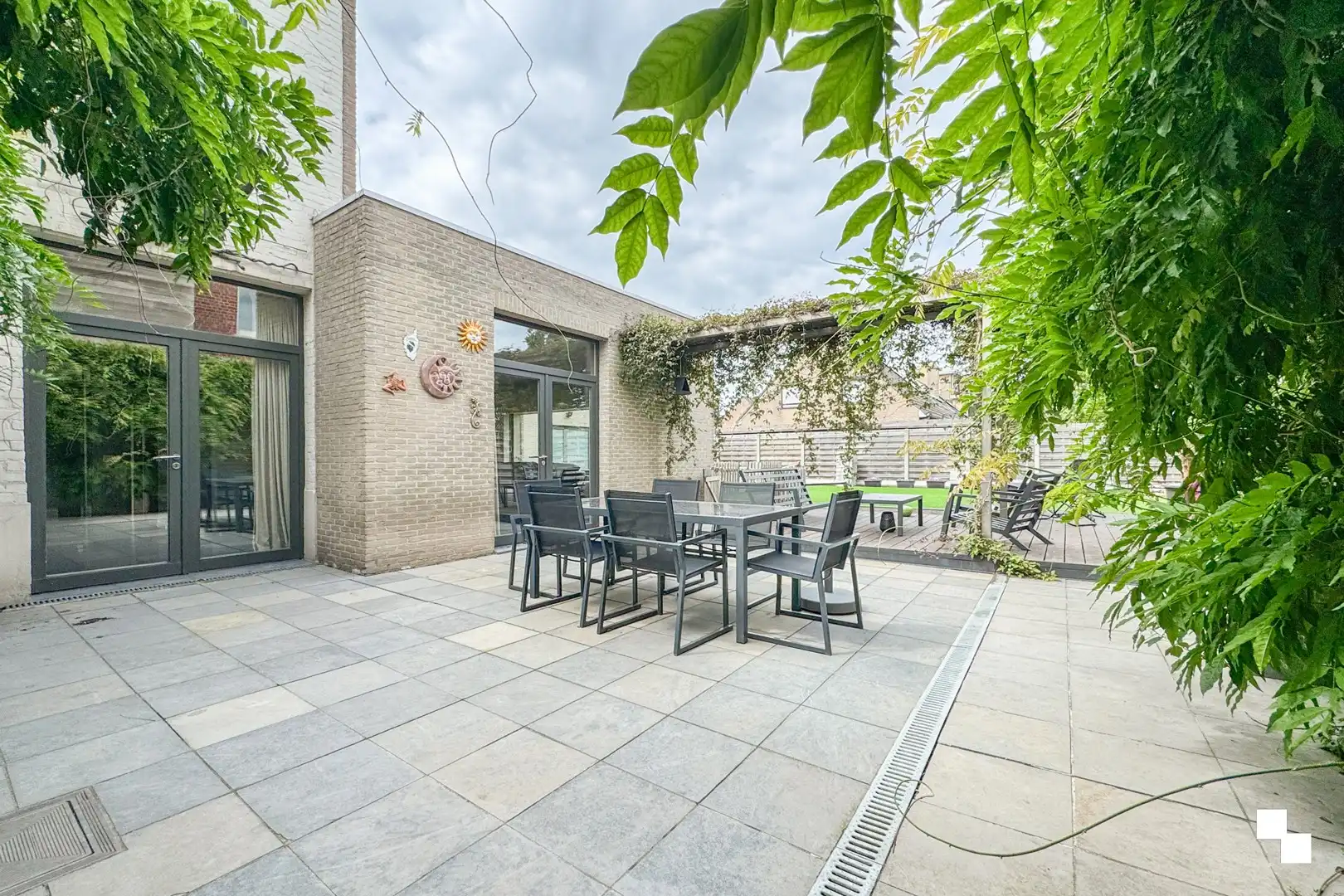 Karaktervolle woning met handelsruimte nabij het centrum van Izegem foto 20
