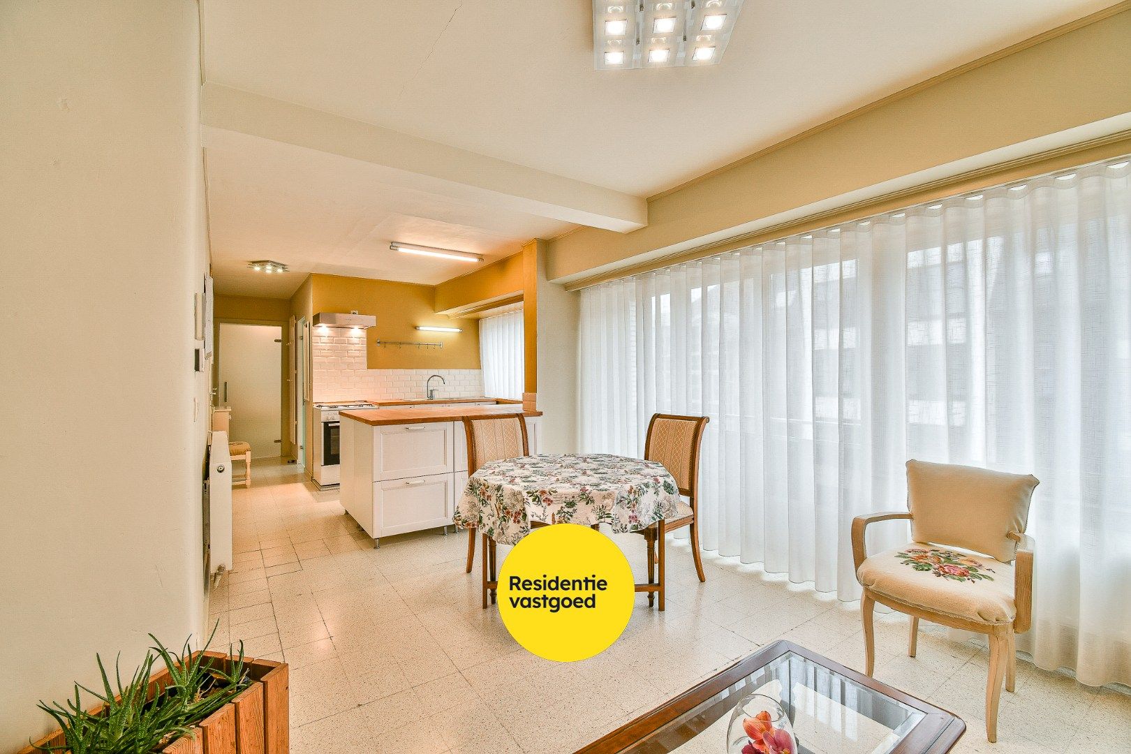 Instapklaar éénslaapkamerappartement in het centrum van Middelkerke foto 3