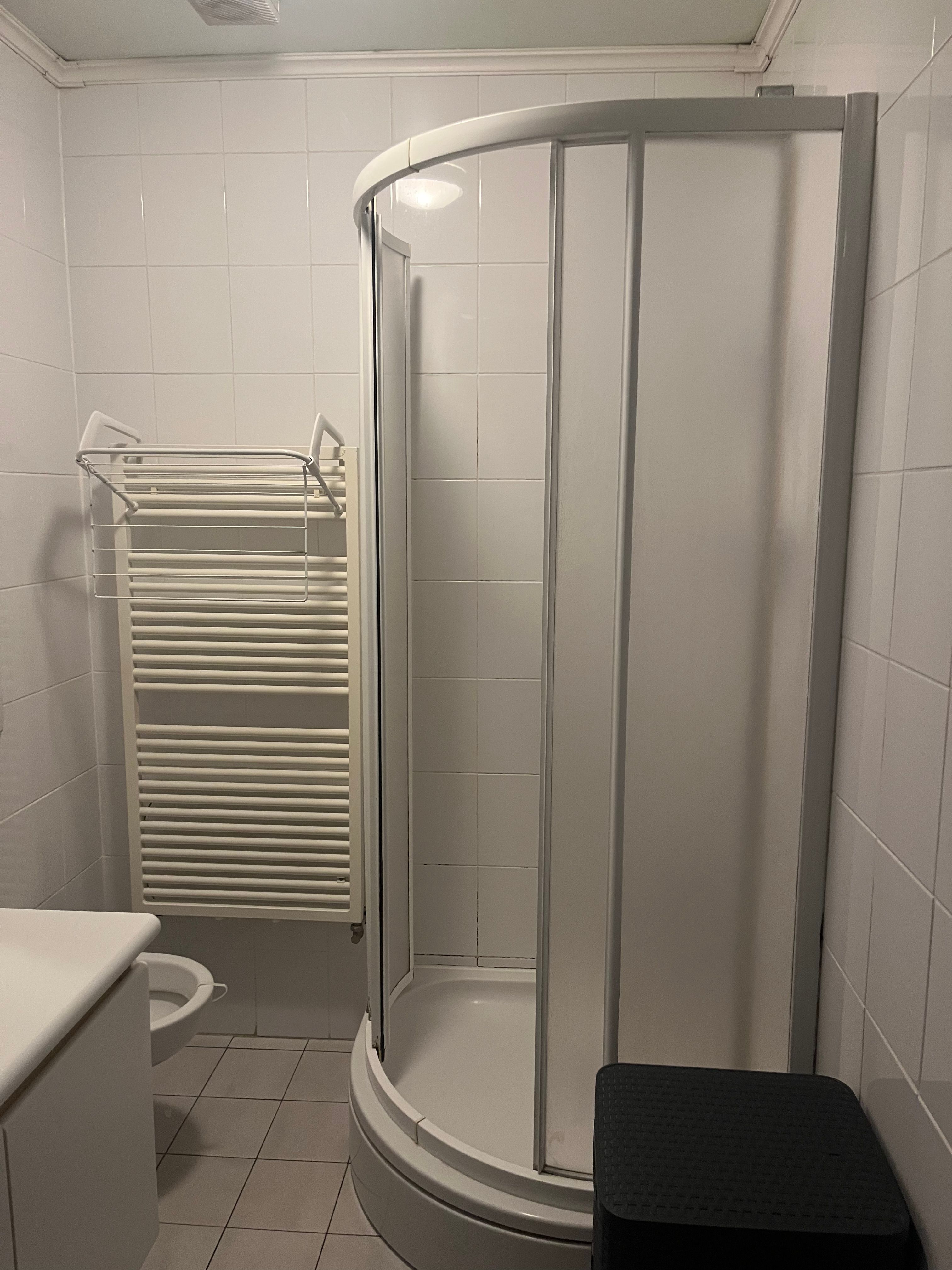 Te huur Eeklo, Gezellig gelijkvloers appartement met 1 slaapkamer, terras en garage op TOPligging foto 4