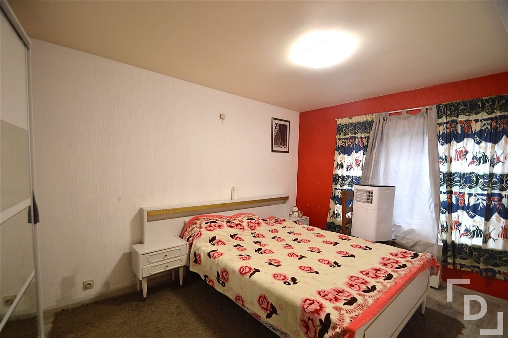 Ruim, lichtrijk appartement in het centrum van Poperinge foto 5