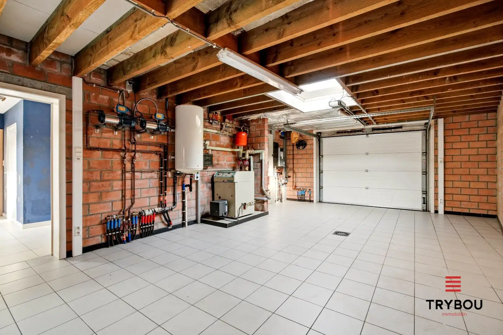 Ruime halfopen woning met 5 slaapkamers te koop in Werken met garage en ruime tuin! foto 24