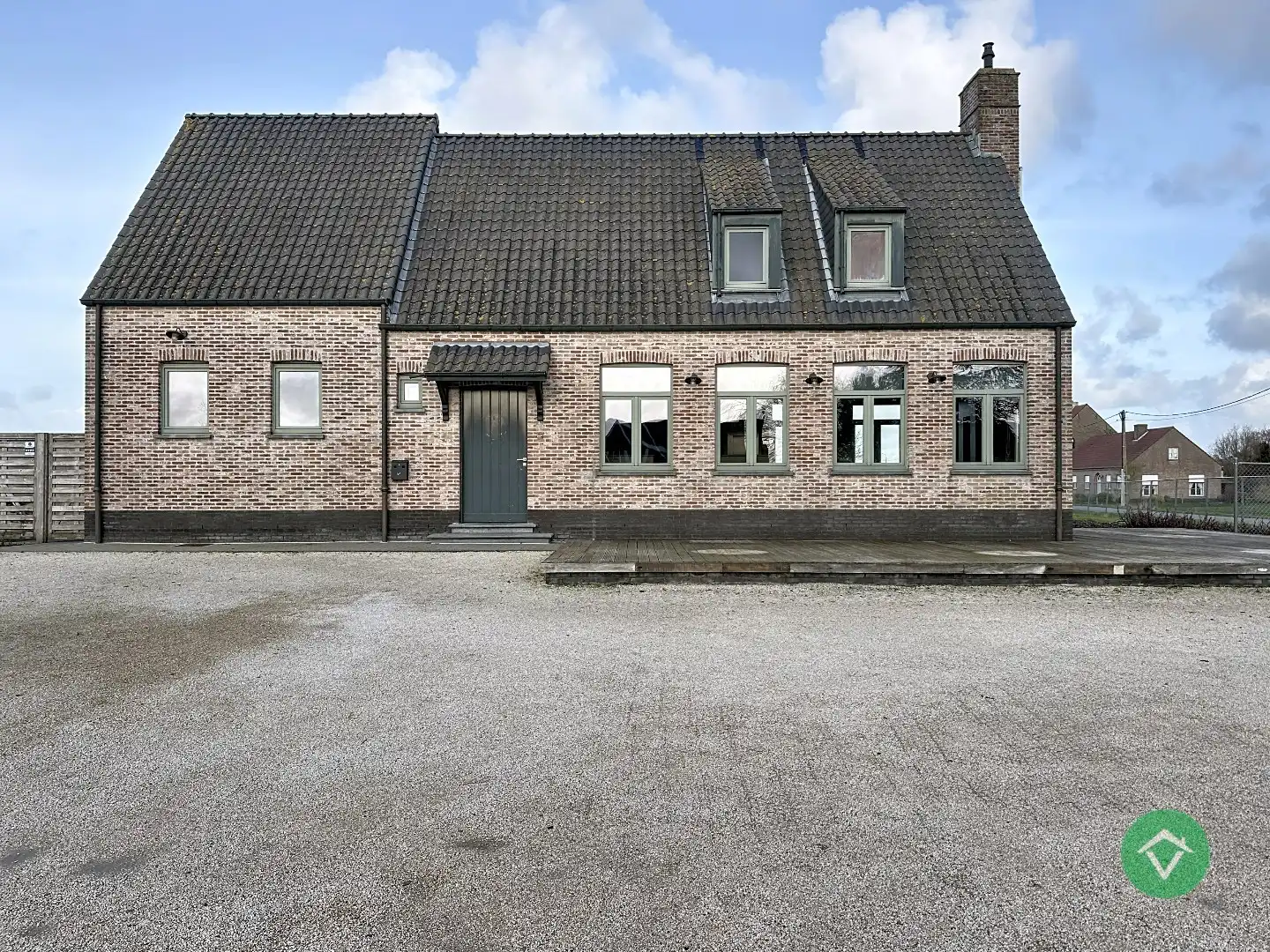 Combinatie wonen & werken: horecazaak met woonst in Eernegem foto 3