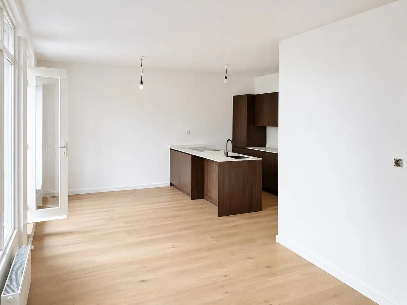 Ruim gerenoveerd appartment Te Huur op toplocatie in centrum Lier foto 3