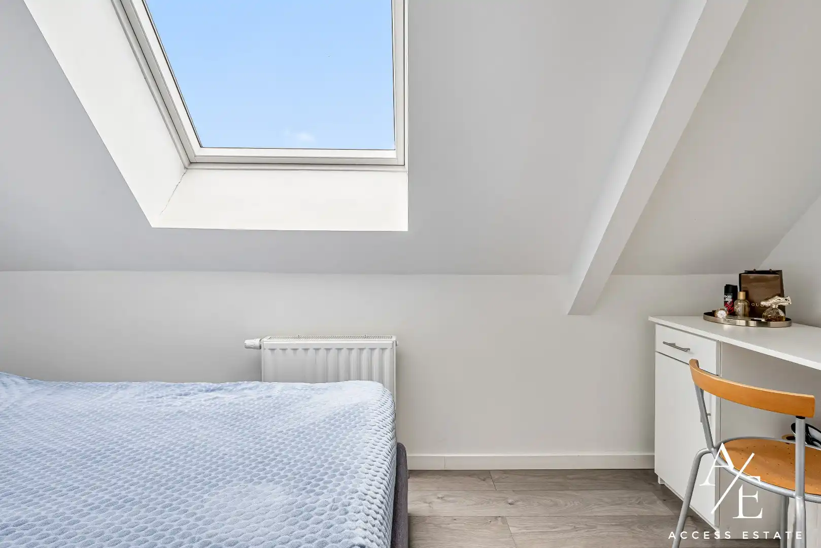 WICHELEN - Ruime vernieuwde woning met 4 slpk, 2 badk! foto 16