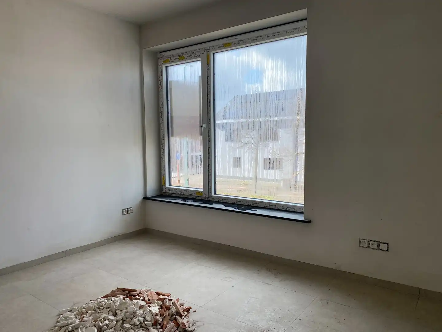 Moderne, energiezuinige nieuwbouwwoning met 4 slaapkamers, tuin en garage foto 15