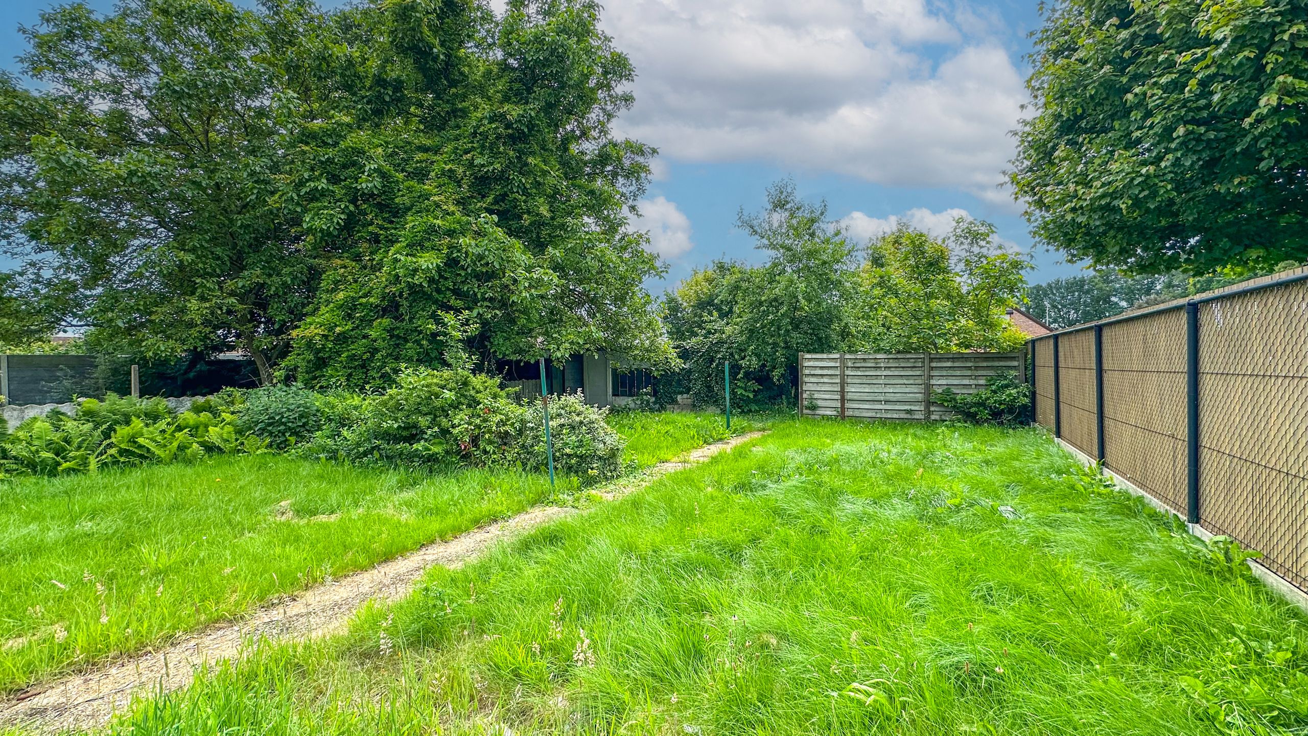 Uitzonderlijk renovatieproject op toplocatie! foto 15