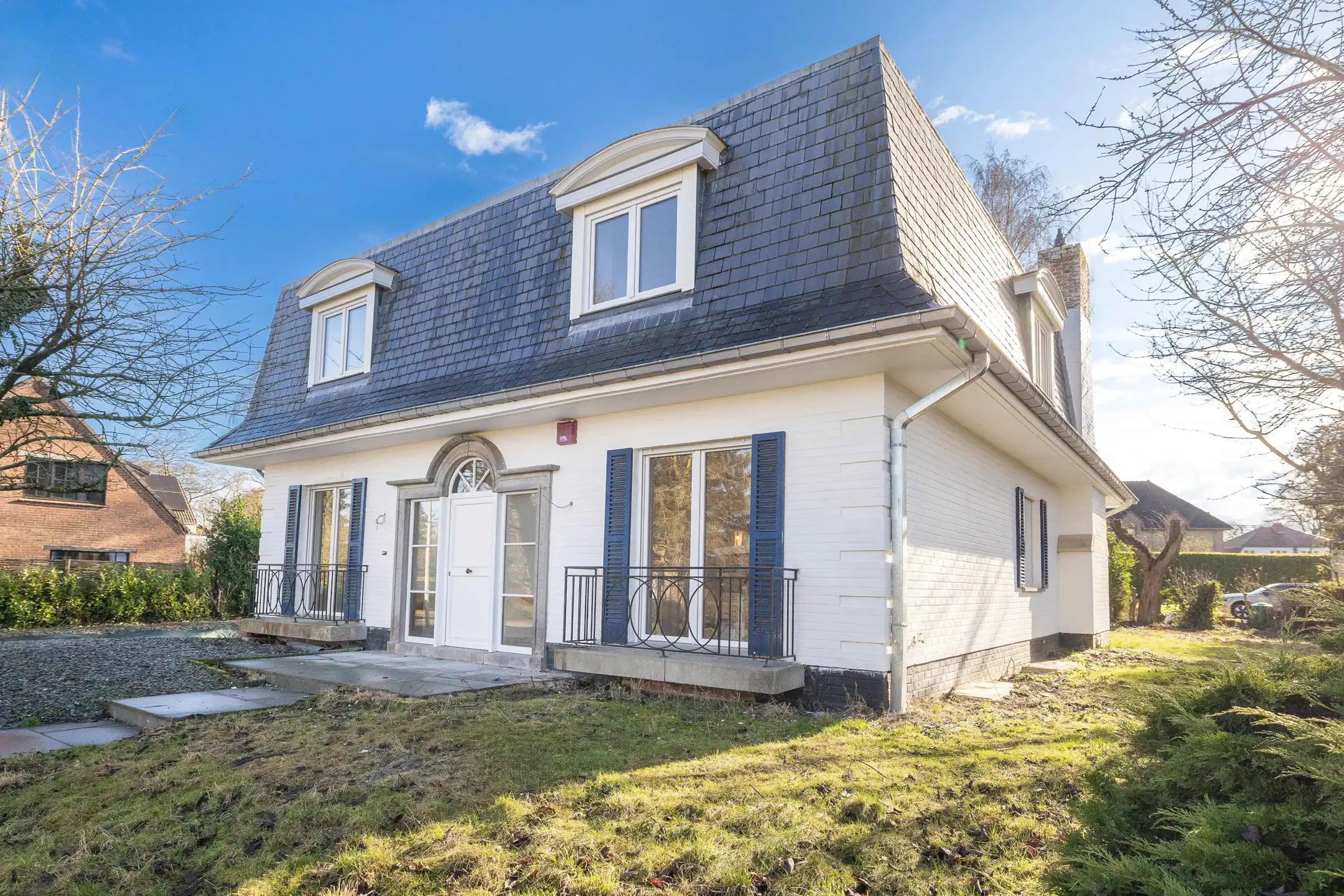 PRACHTIGE GERENOVEERDE VILLA IN WATERLOO foto {{pictureIndex}}