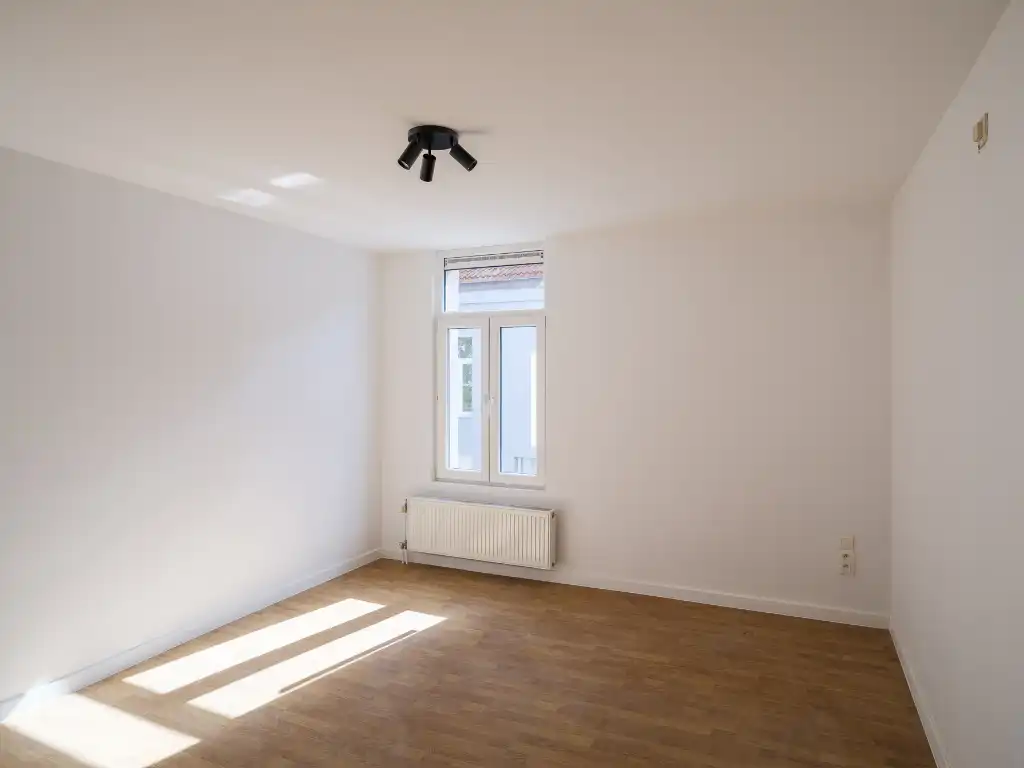 Instapklare stadswoning met EPC B-score nabij Gent centrum foto 8