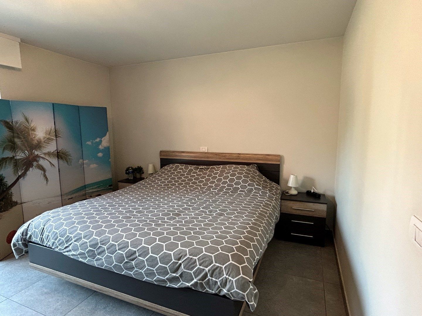 GELIJKVLOERS APPARTEMENT VOORZIEN VAN ALLE COMFORT IN HARTJE AARSELE foto 7