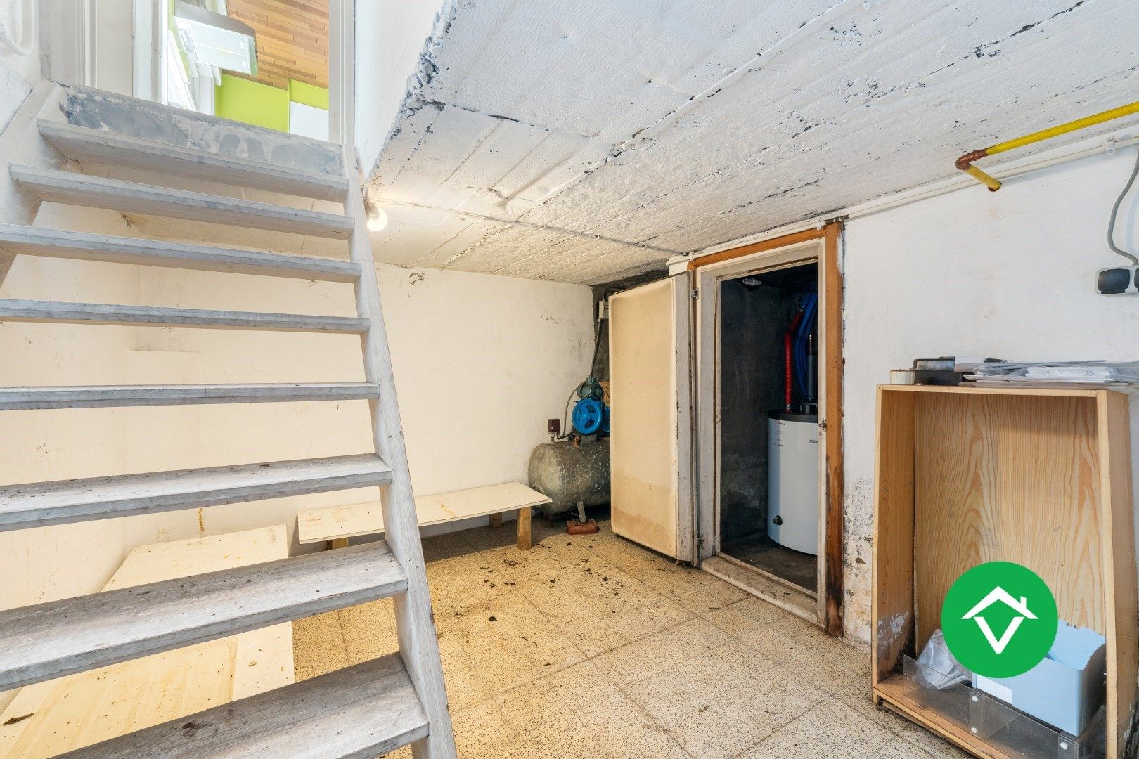 Instapklare woning met 4 slaapkamers en loods te Koekelare foto 17