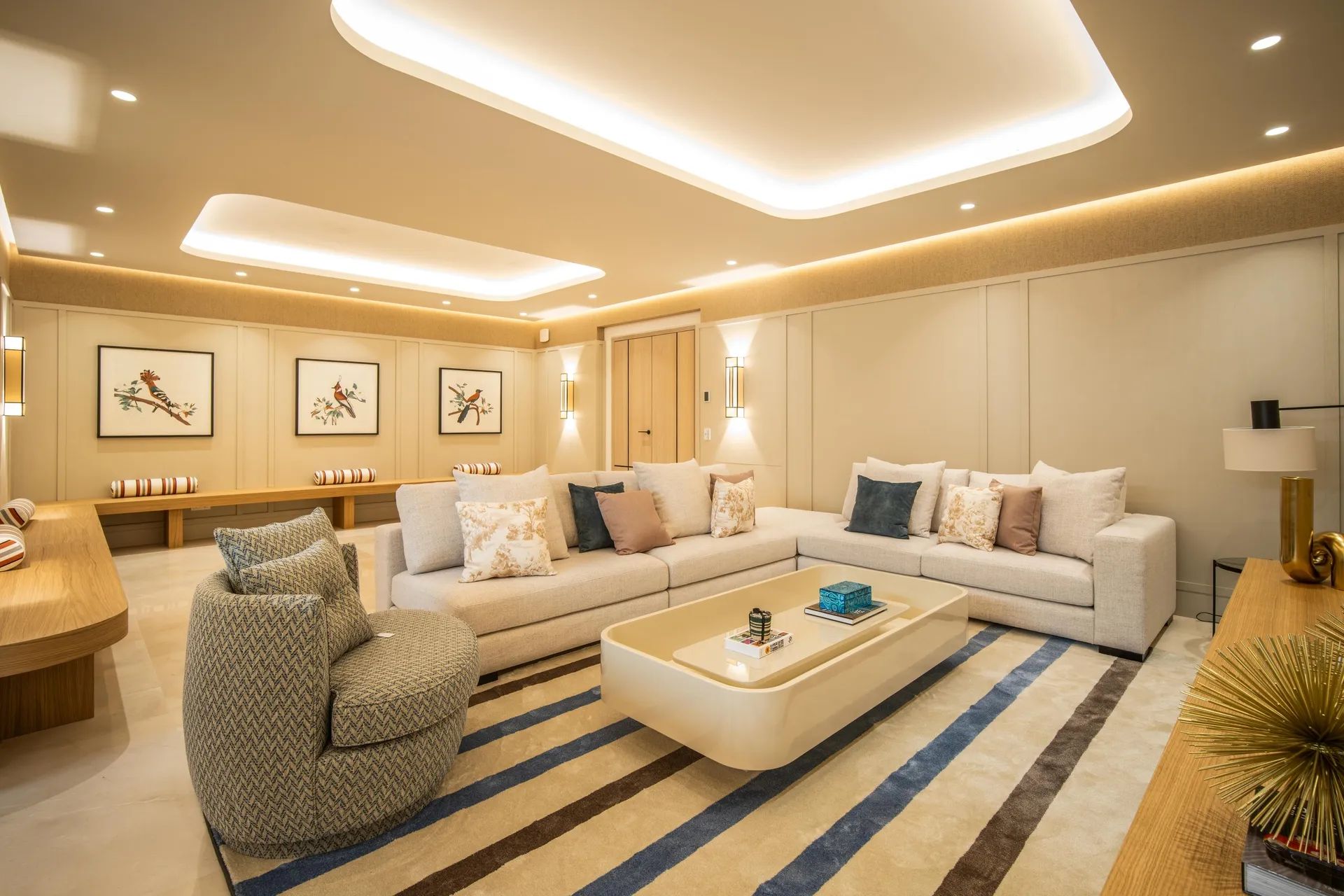 Ultieme luxe in Marbella: exclusieve villa met prachtige tuinen en privézwembad aan de Golden Mile foto 12