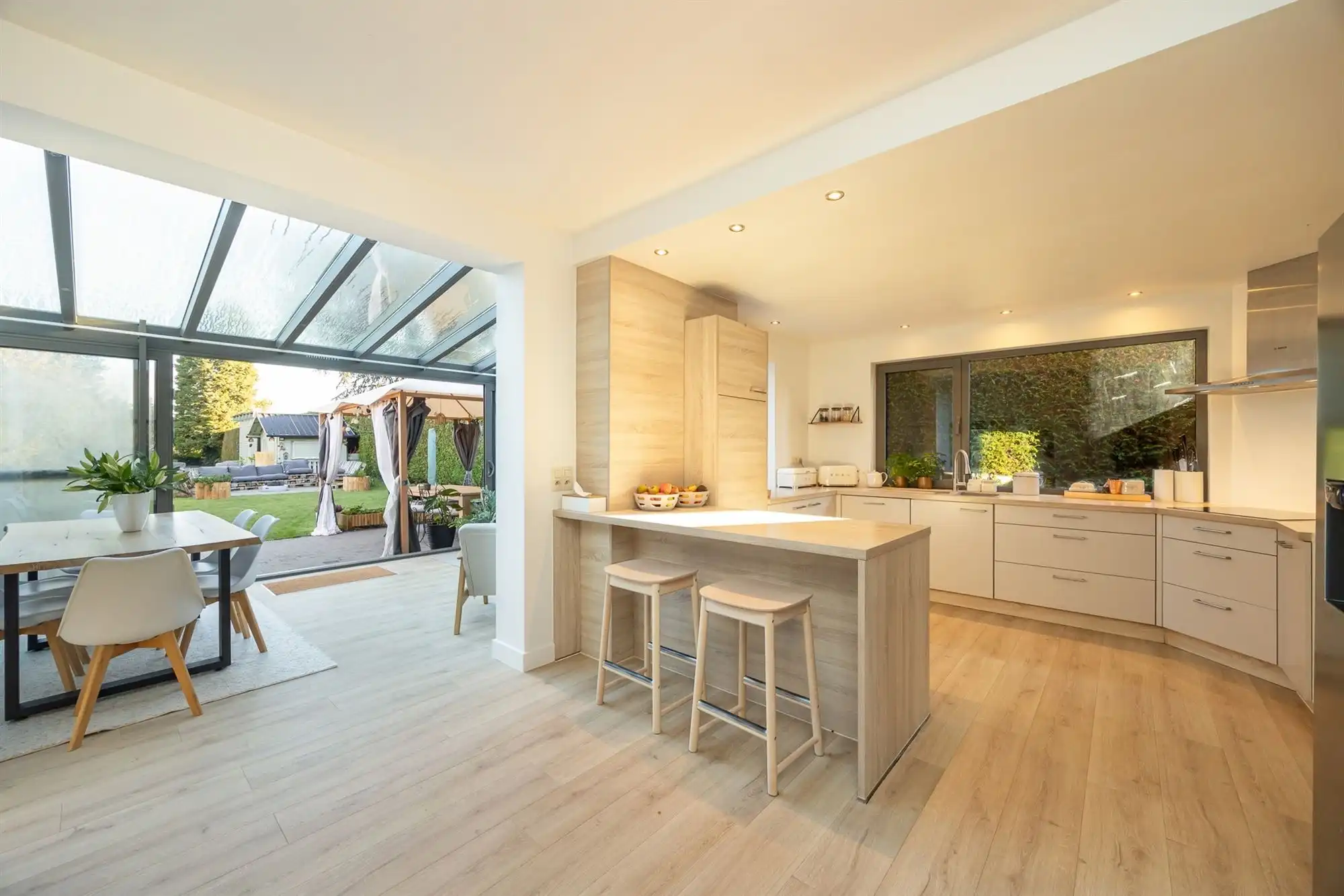 Huis foto {{pictureIndex}}