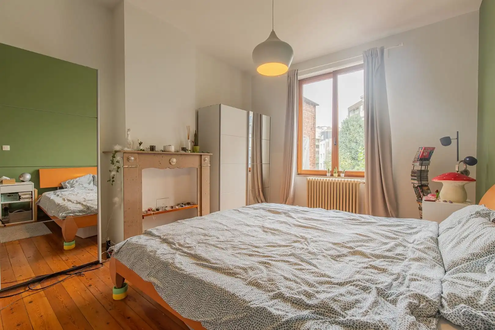 Karaktervol herenhuis met 4 slaapkamers, 2 badkamers en tuin op topligging in Jette foto 11
