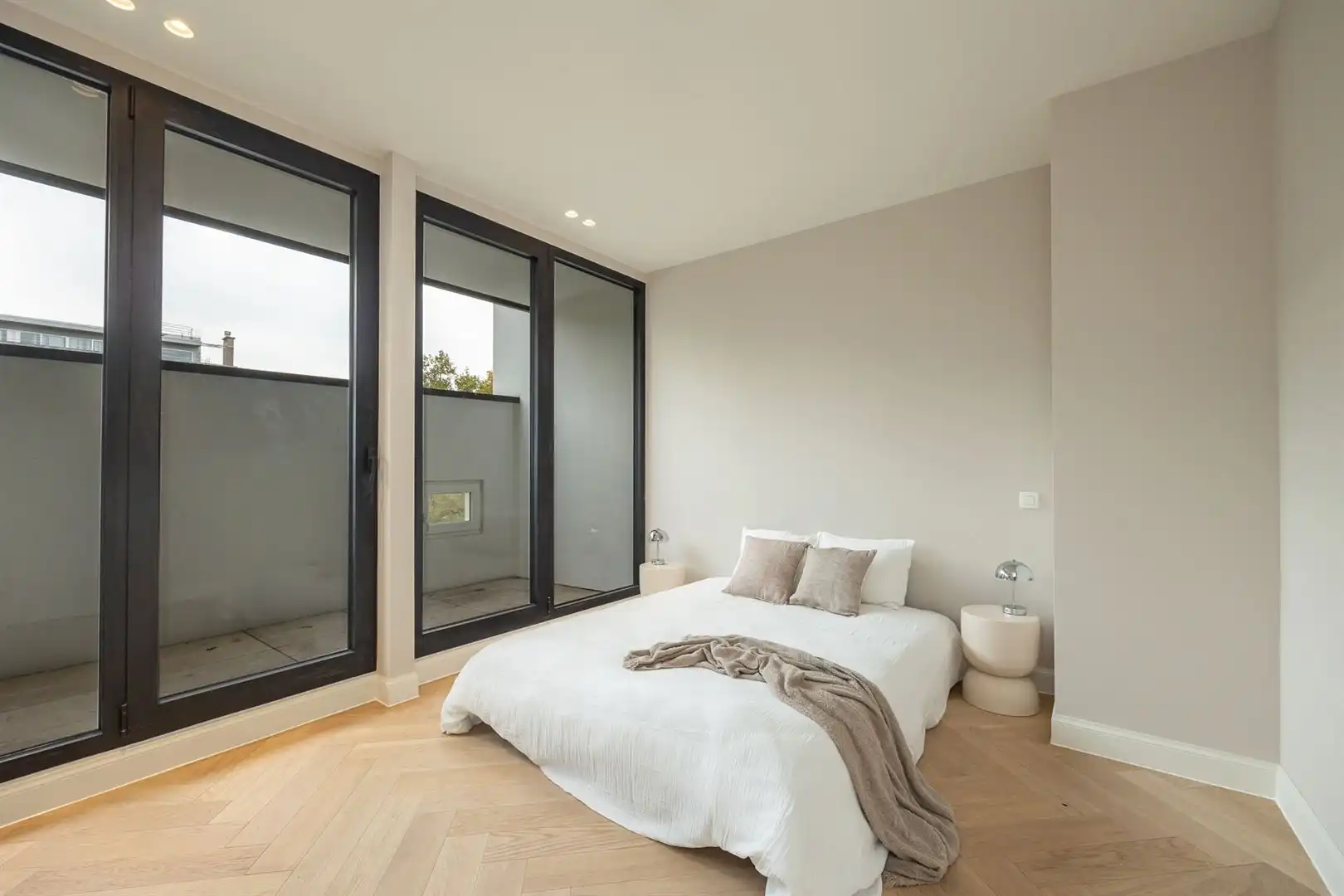 Renovatieproject met leuk terras foto 9