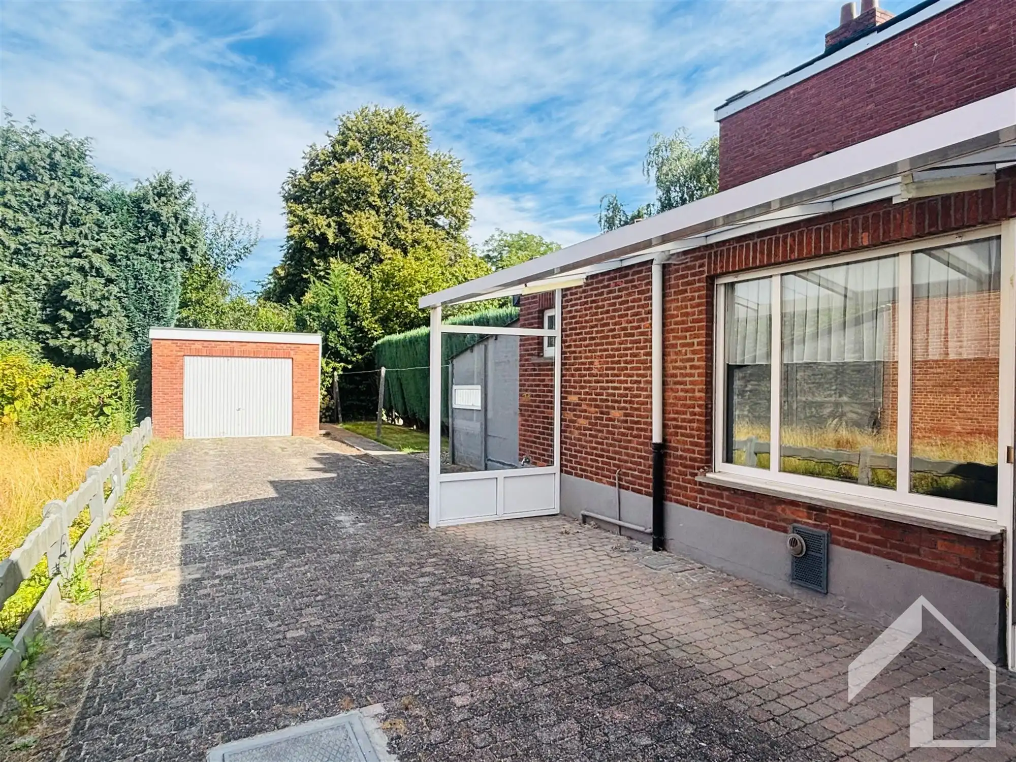Te renoveren woning foto 14