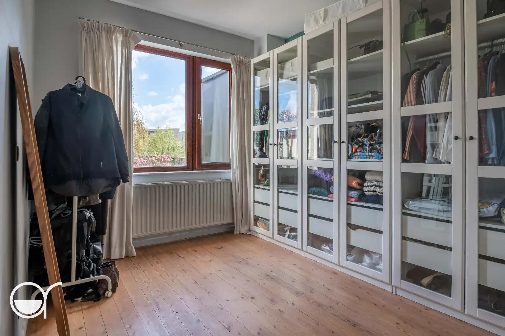 Statige woning met grote tuin vlakbij station Gent-Sint-Pieters foto 18