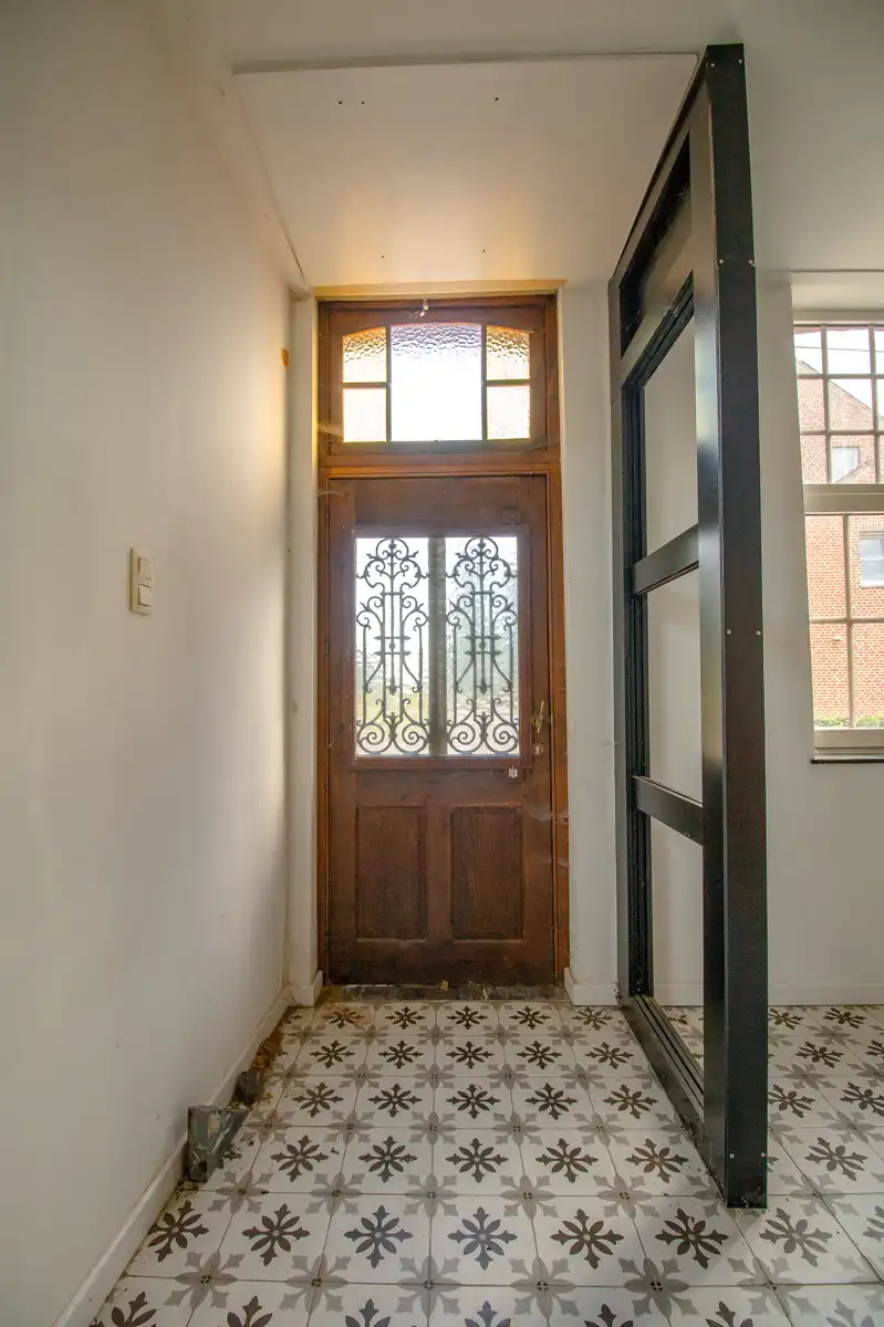 Prachtig gerenoveerde woning voor gemengd gebruik. foto 8